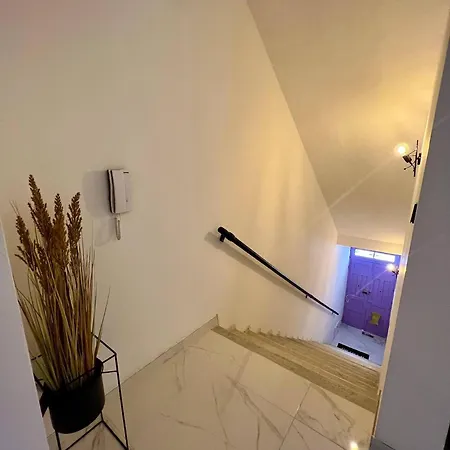 1bed Maisonette In Bugibba Square By Homely *