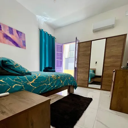 1bed Maisonette In Bugibba Square By Homely Apartment St. Paul's Bay