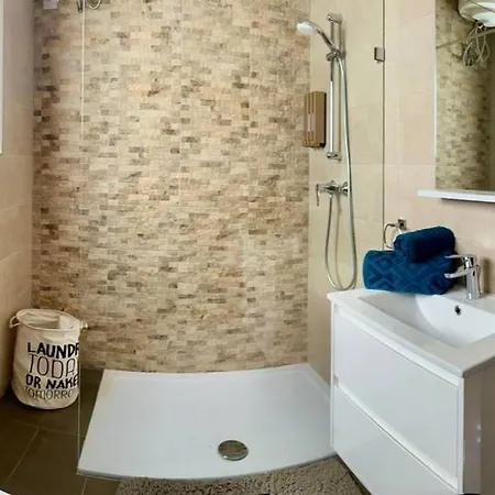 1bed Maisonette In Bugibba Square By Homely Apartment St. Paul's Bay