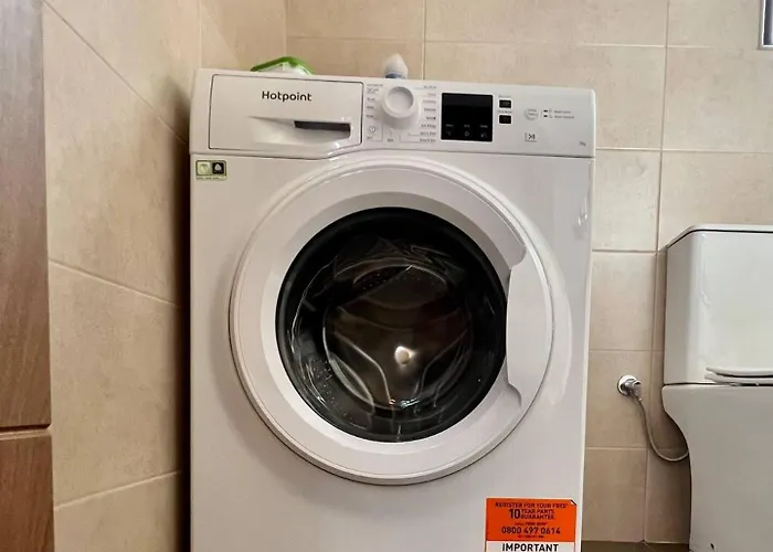 Apartman 1bed Maisonette In Bugibba Square By Homely San Pawl il-Baħar