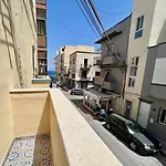 Appartement 1bed Maisonette In Bugibba Square By Homely San Pawl il-Baħar