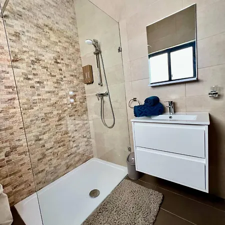 1bed Maisonette In Bugibba Square By Homely 公寓 圣保罗湾城